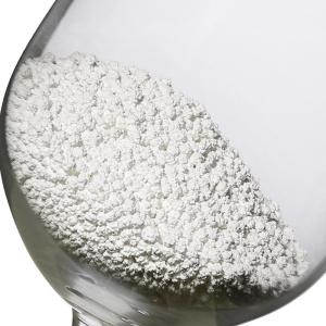 水处理刺球颗粒状螯合剂干燥钙 质强化剂氯化钙